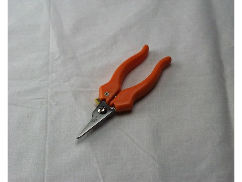Universal scissors 140mm stainless steel forged blade plastic handle