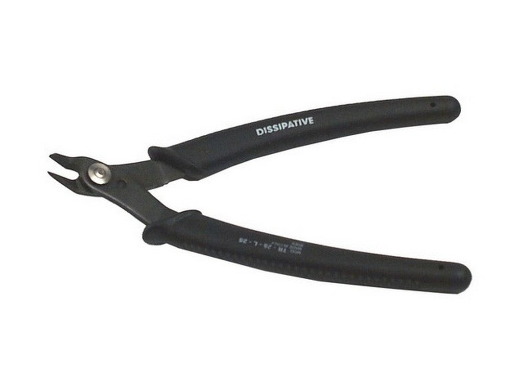 Diagonal pliers with long angled handles